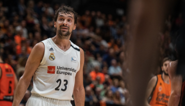 Llull sonrie contra Valencia Basket