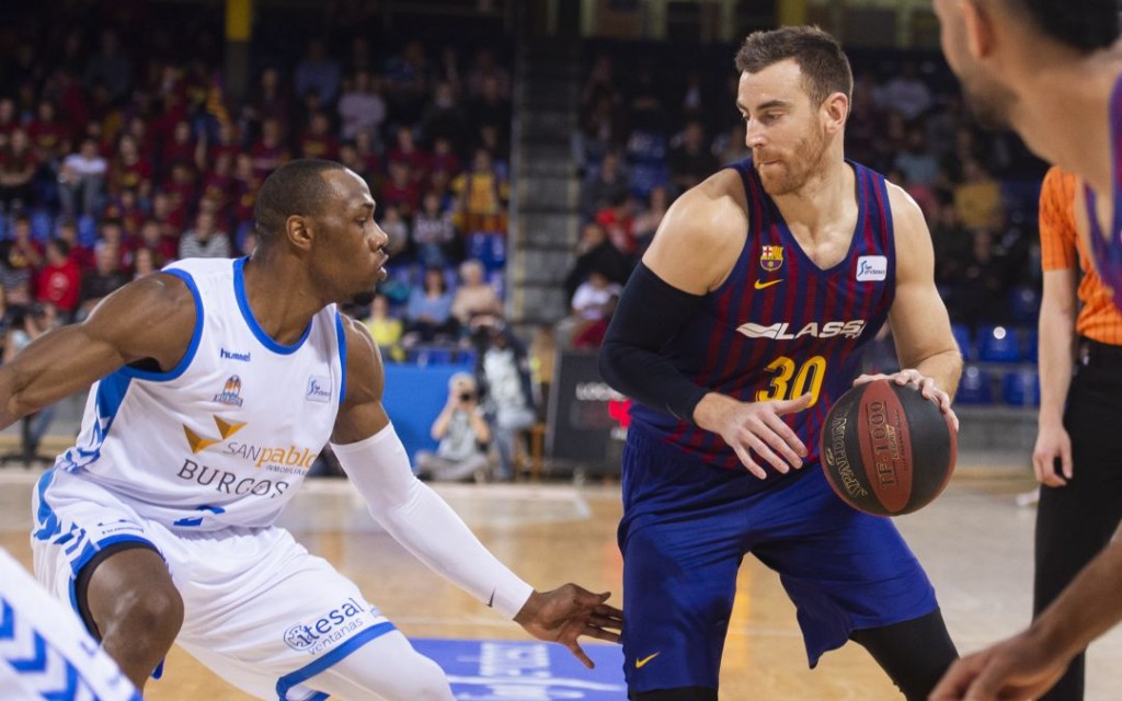 Claver defendido por Sutton