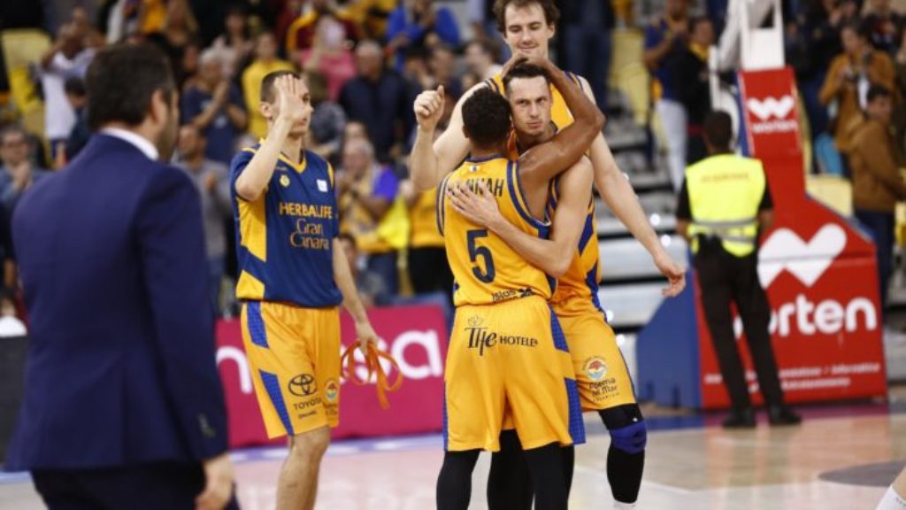 Gran Canaria celebra el triunfo contra Unicaja